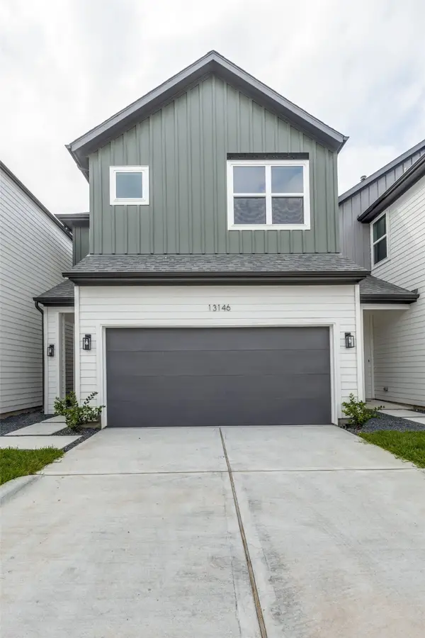 13130 Perennial Springs Dr, Houston, TX 77048