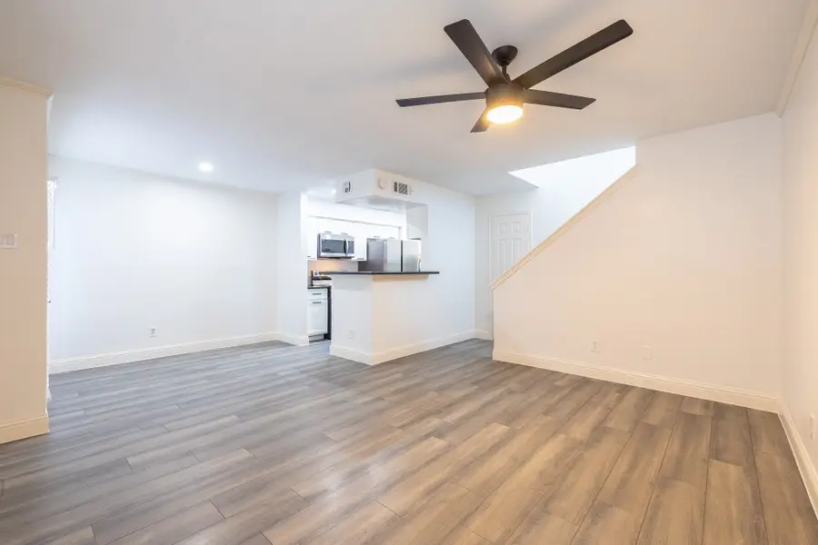 14600 Fonmeadow Drive #807, Houston, TX 77035 - Image #2