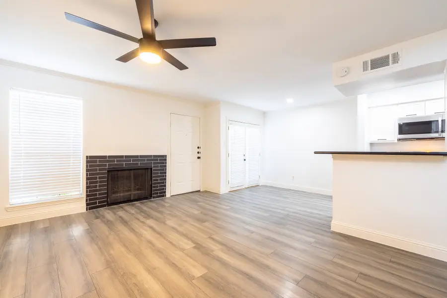 14600 Fonmeadow Drive #807, Houston, TX 77035 - Image #3