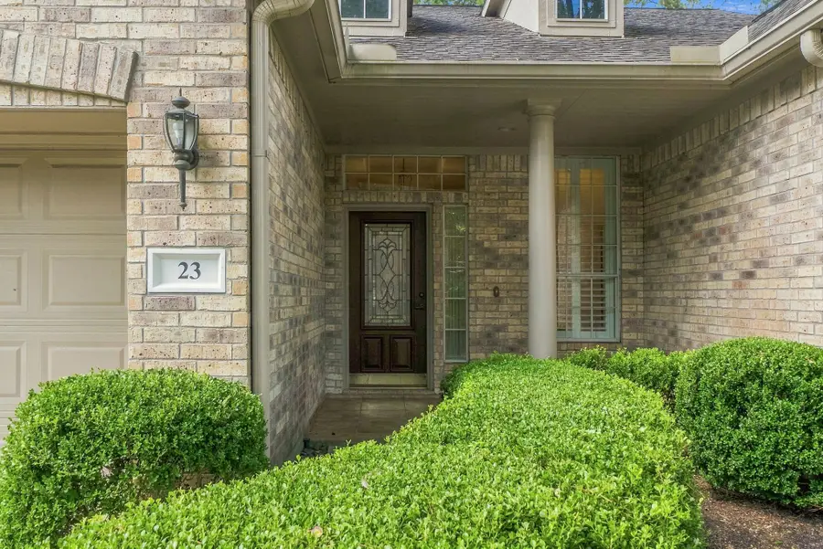 23 S Belfair Place, The Woodlands, TX 77382 - #2