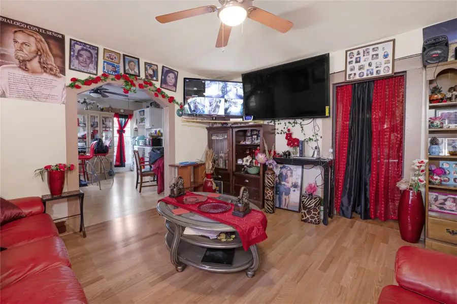 4103 Lumber Lane, Houston, TX 77016 - Image #3