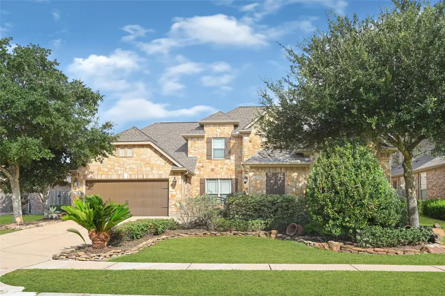 902 Cactus Ridge Court, Friendswood, TX 77546 - #2