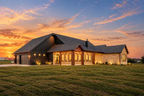 7001 Old Mcgregor-crawford Road, Crawford, TX 76638