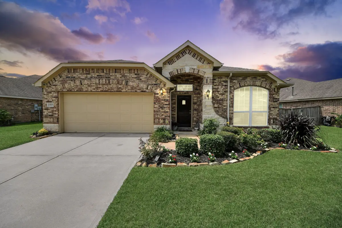13715 Madera Bend Lane, Rosharon, TX 77583 - #1