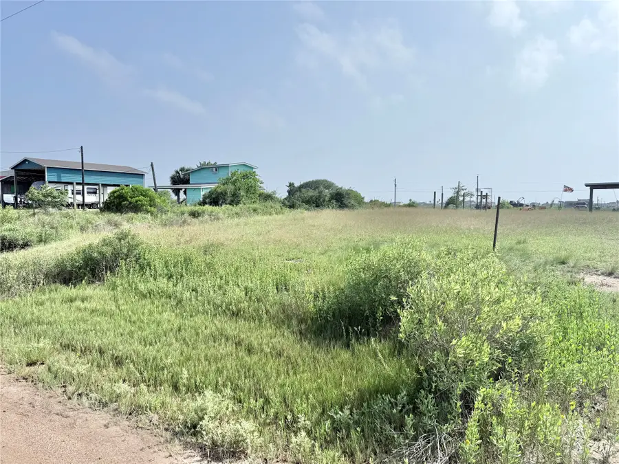 1841 Hall Avenue, Sargent, TX 77414 - #2