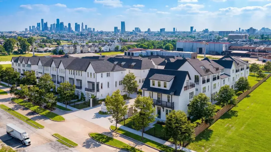 1004 Golden Nectar Lane, Houston, TX 77008 - #2