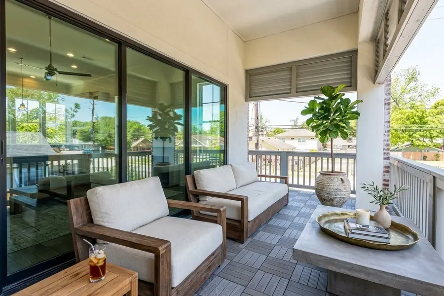 1004 Golden Nectar Lane, Houston, TX 77008 - #3