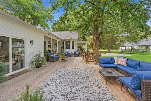 26203 Penguin Street, Magnolia, TX 77355