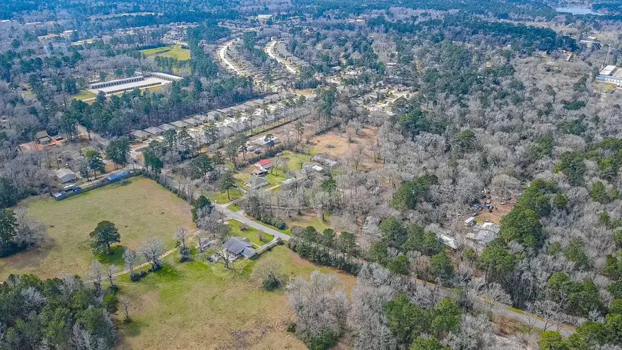 1466 Sapp, Conroe, TX 77304 - Image #3