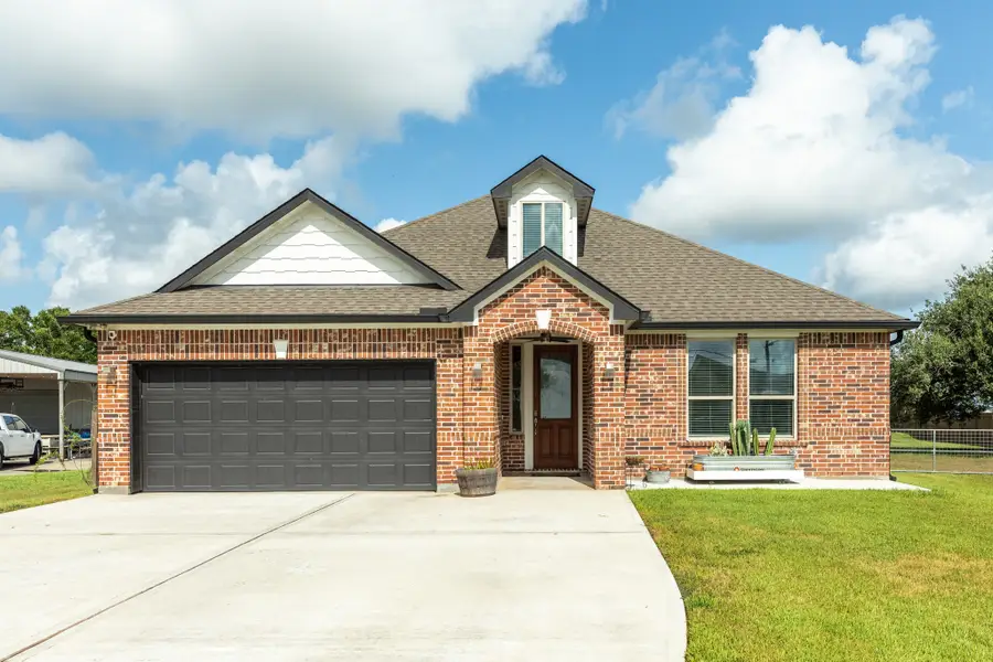 1428 Palomino Trail, Angleton, TX 77515 - #3