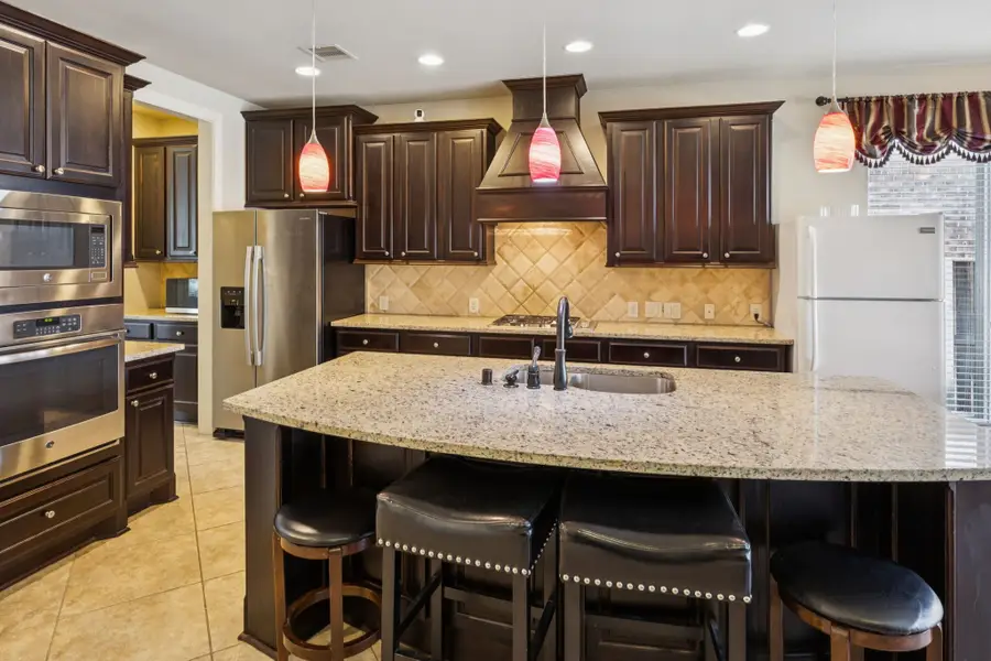 1611 Tonkawa Trail, Katy, TX 77493 - #2
