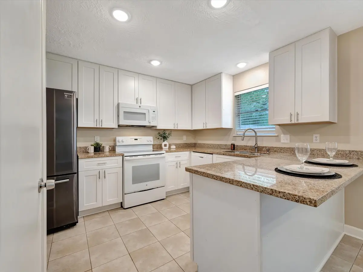 211 Leafwood Circle, League City, TX 77573 - #1