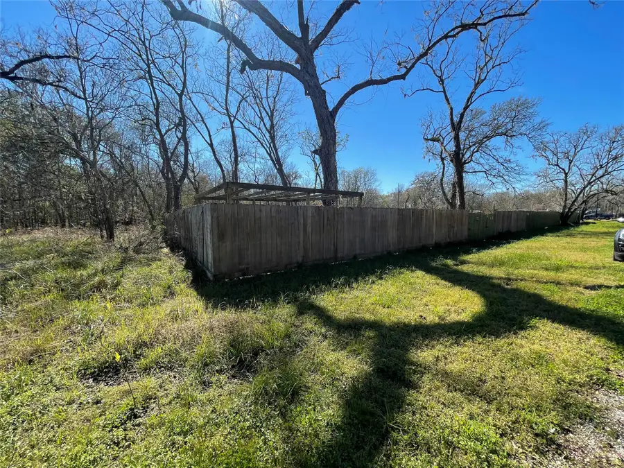 205 Sitka Drive, Angleton, TX 77515 - #3