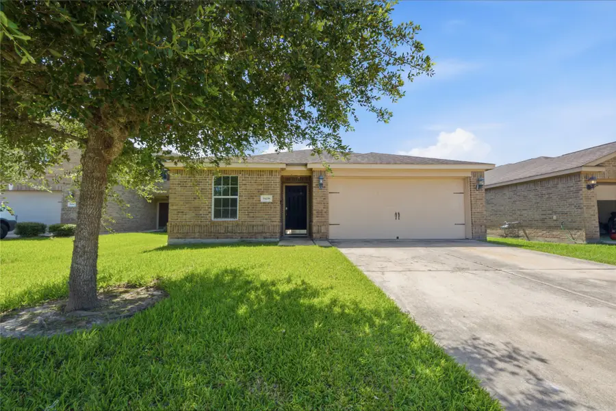 9438 Sapphire Creek Lane, Rosharon, TX 77583 - #2