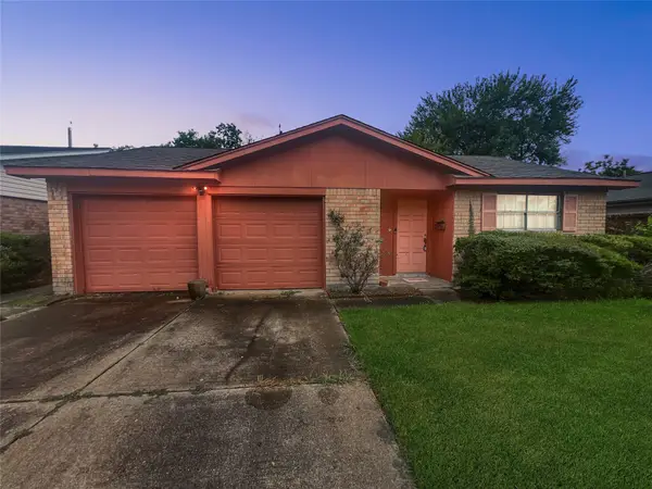 5410 Bungalow Lane, Houston, TX 77048