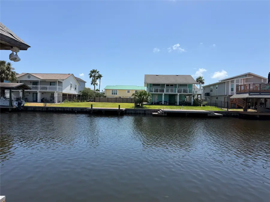 1173 Sailfish, Bayou Vista, TX 77563 - #2