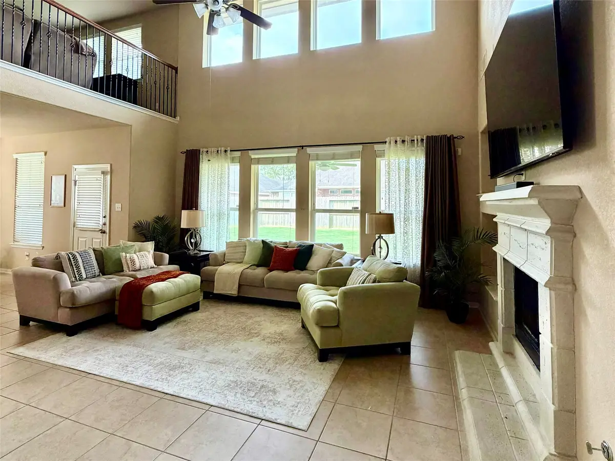 6846 Fitzgerald Court, Sugar Land, TX 77479 - #1
