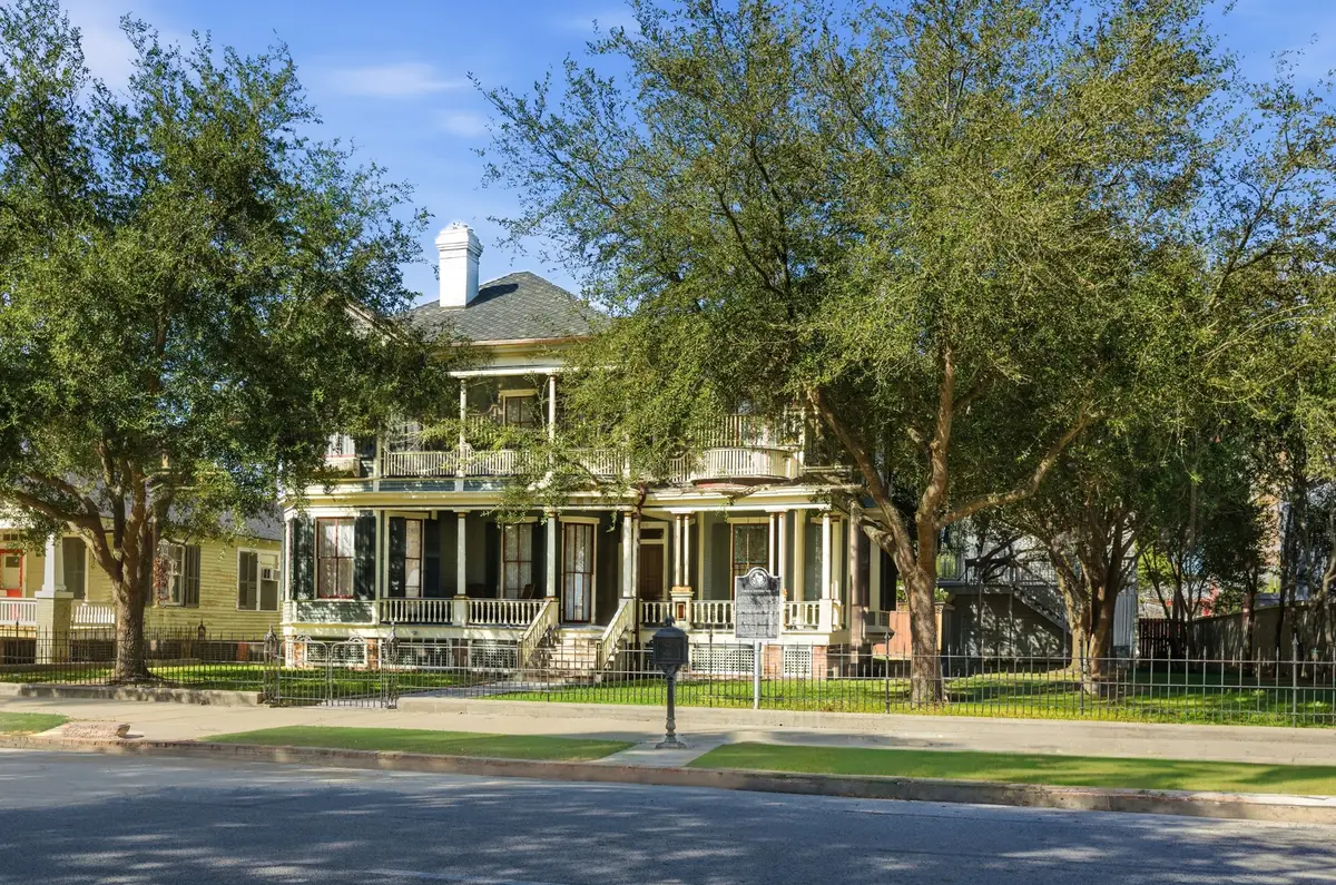 1116 Church Street, Galveston, TX 77550 - Image #1