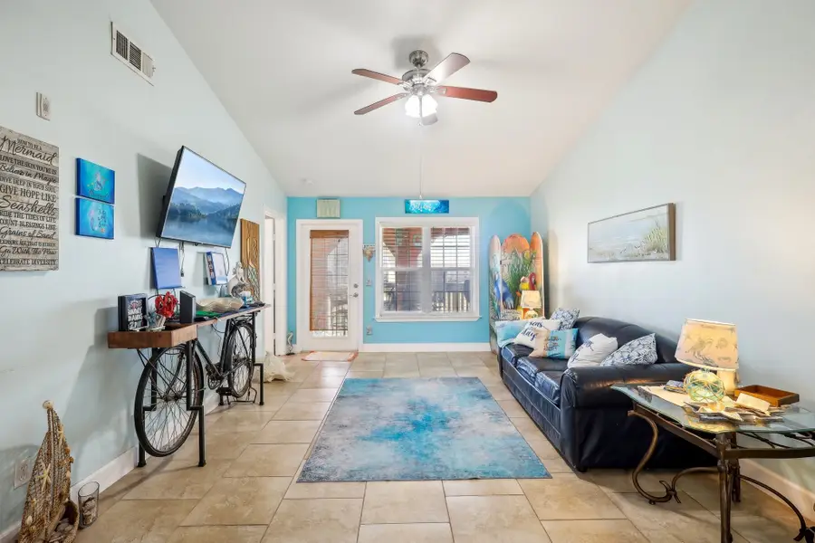 7000 Seawall Boulevard #1134, Galveston, TX 77551 - Image #2