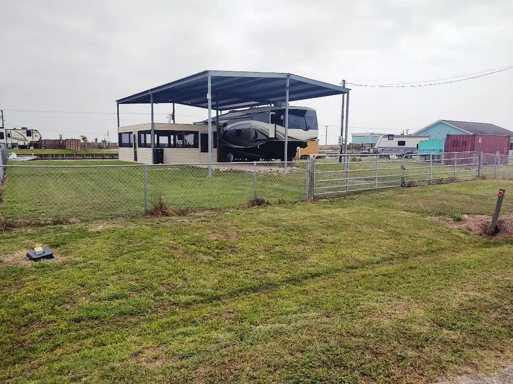 1705 County Road 299, Sargent, TX 77414 - Image #1