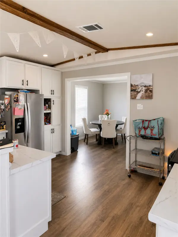 158 Lear Ln, Pearland, TX 77581