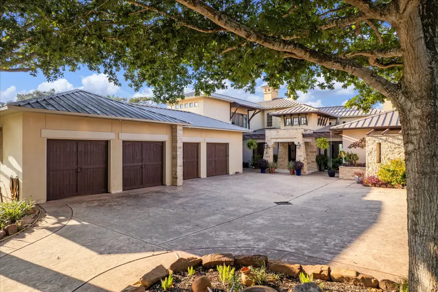 1 Waterford Oaks Lane, Kemah, TX 77565 - Image #3