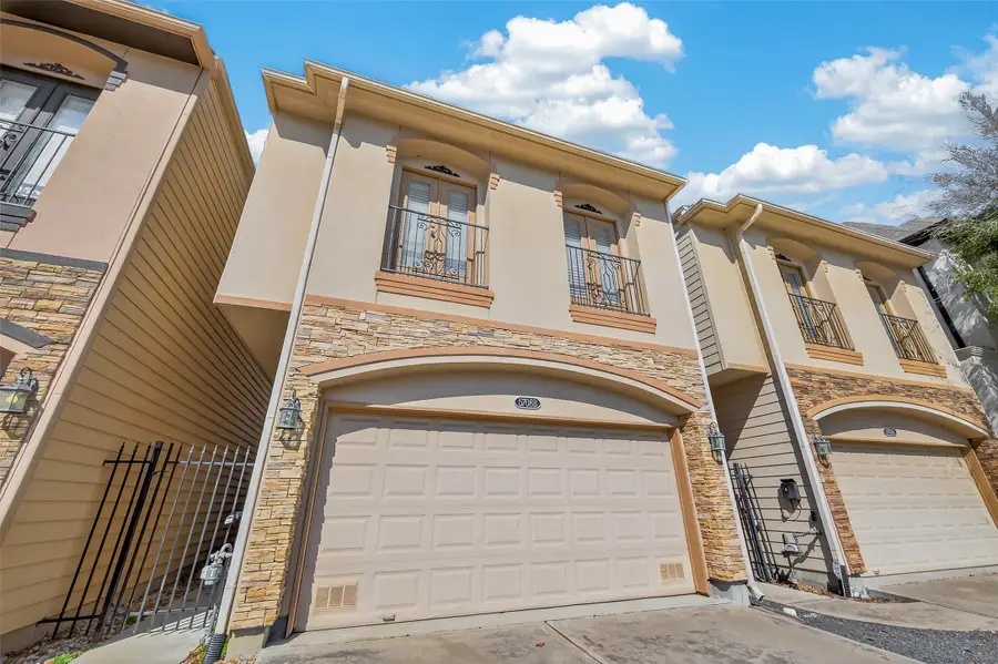 5708 Petty St #B, Houston, TX 77008 - #2