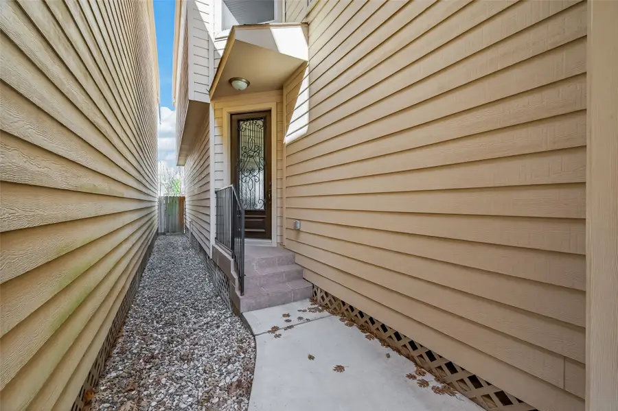 5708 Petty St #B, Houston, TX 77008 - #3