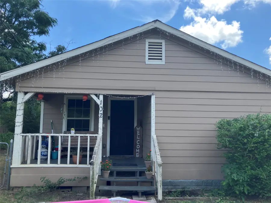 102 Avenue A, Willis, TX 77378 - #2