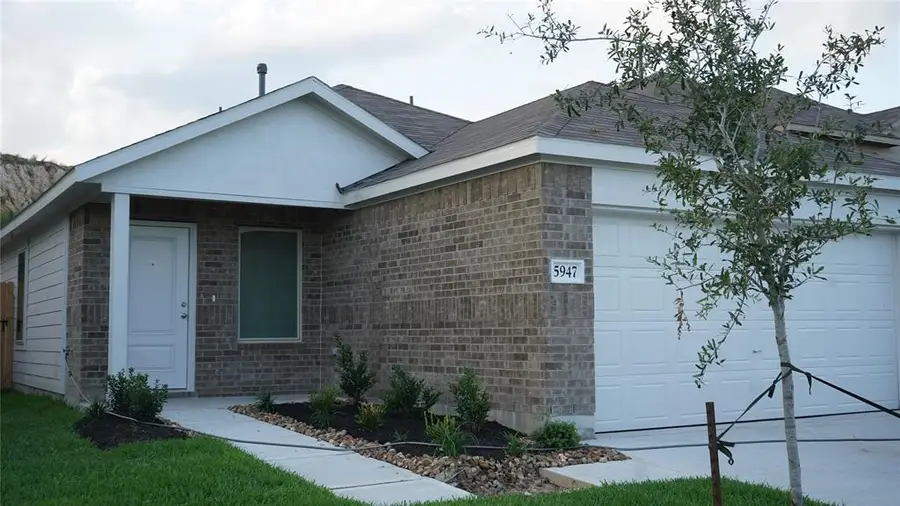 5947 Hartside Farm Trail, Humble, TX 77338 - Image #2