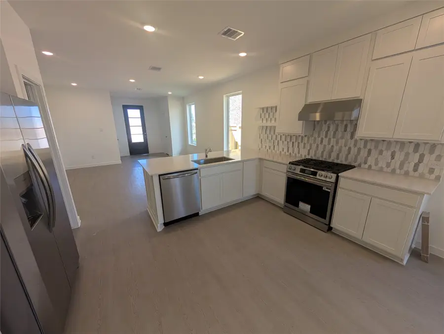 5123 Santa Cruz Bay, Richmond, TX 77469 - Image #2