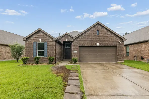5927 Rivergrove Bend Drive, Humble, TX 77346