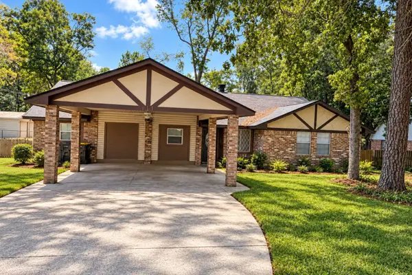 111 Rigby Owen Road, Conroe, TX 77304