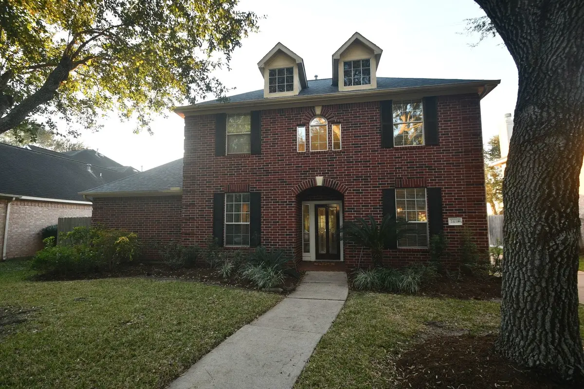 2438 Plantation Bend Drive, Sugar Land, TX 77478 - Image #1