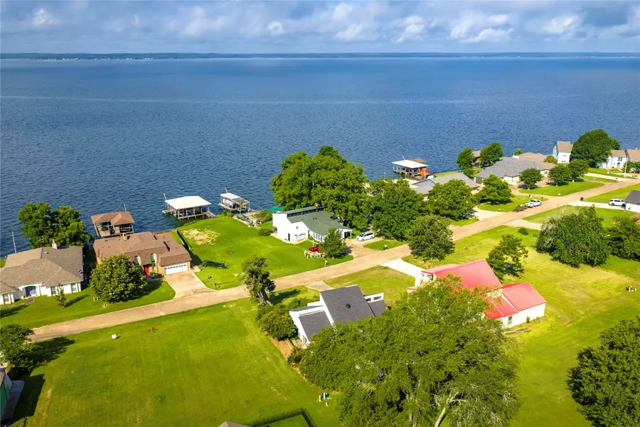 275 Edgewater Drive, Livingston, TX 77351 - #2