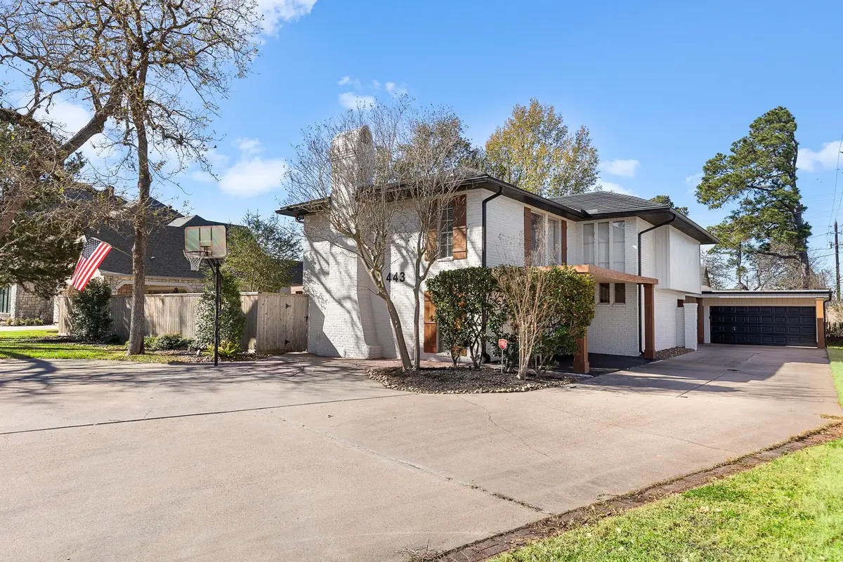 443 E Gaywood Drive, Houston, TX 77079 - Image #1