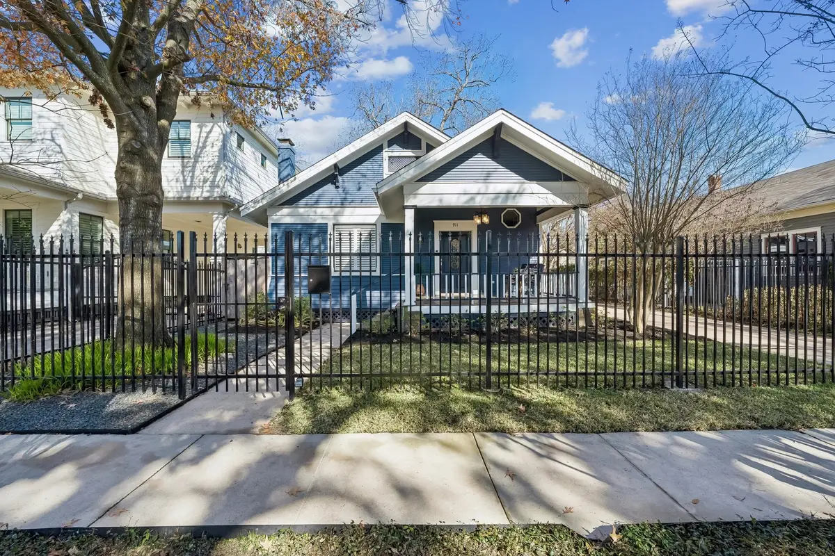 911 Woodland Street, Houston, TX 77009 - Image #1