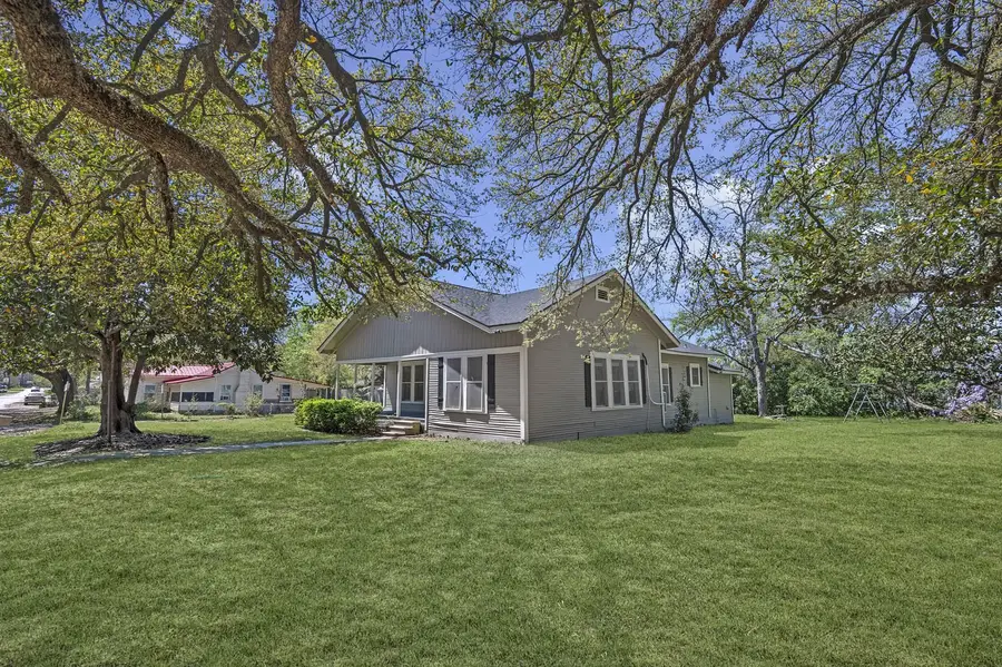 201 N Pine Street, Corrigan, TX 75939 - Image #3