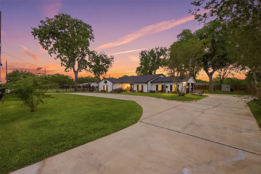 5111 Brookside Road, Brookside Village, TX 77581 - #2