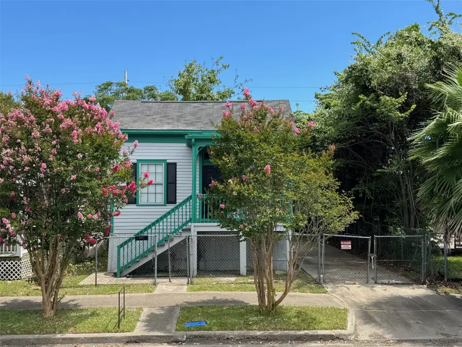 3621 Winnie Street, Galveston, TX 77550 - #2
