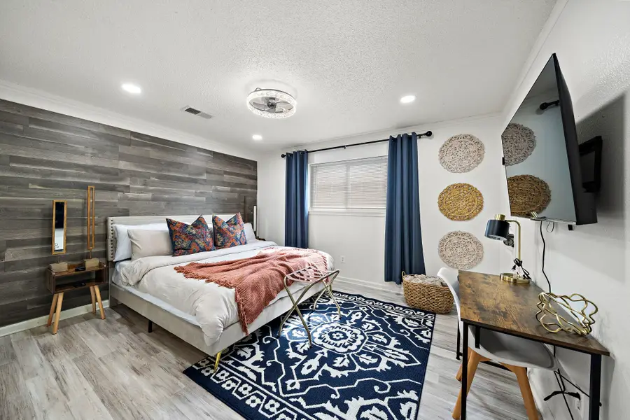 8723 Kirkmont Drive, Houston, TX 77089 - Image #3