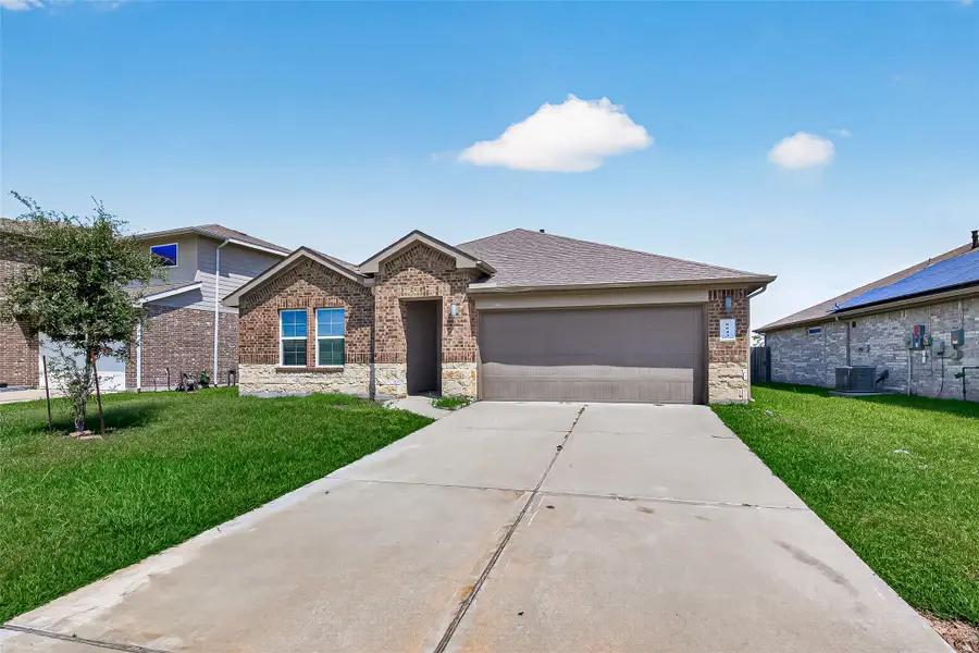 8043 Black Forest Lane, Rosharon, TX 77583 - #2