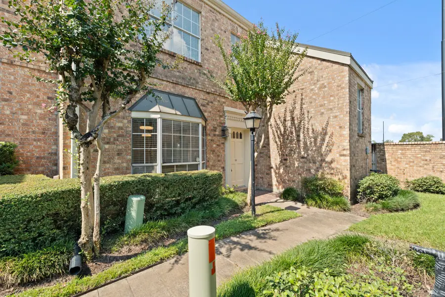 600 Wilcrest Drive #66, Houston, TX 77042 - Image #2