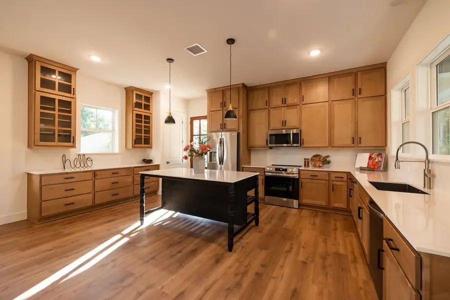 238 Chappell Grove Lane, Chappell Hill, TX 77426 - Image #2