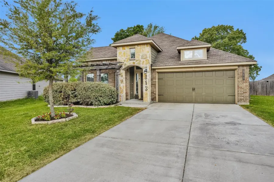 313 Brocks Court, Montgomery, TX 77356 - #2
