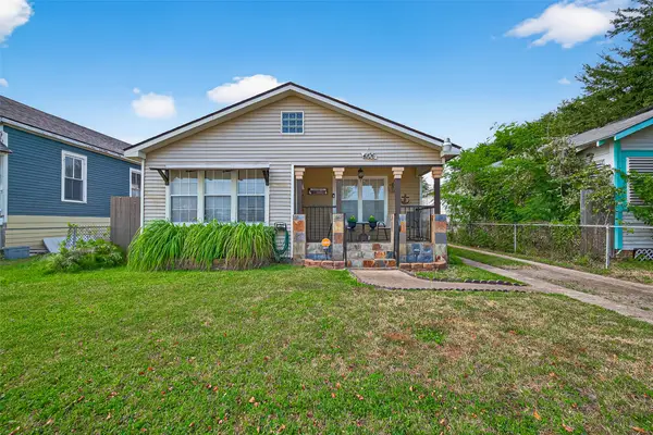 4106 Ursuline Street, Galveston, TX 77550