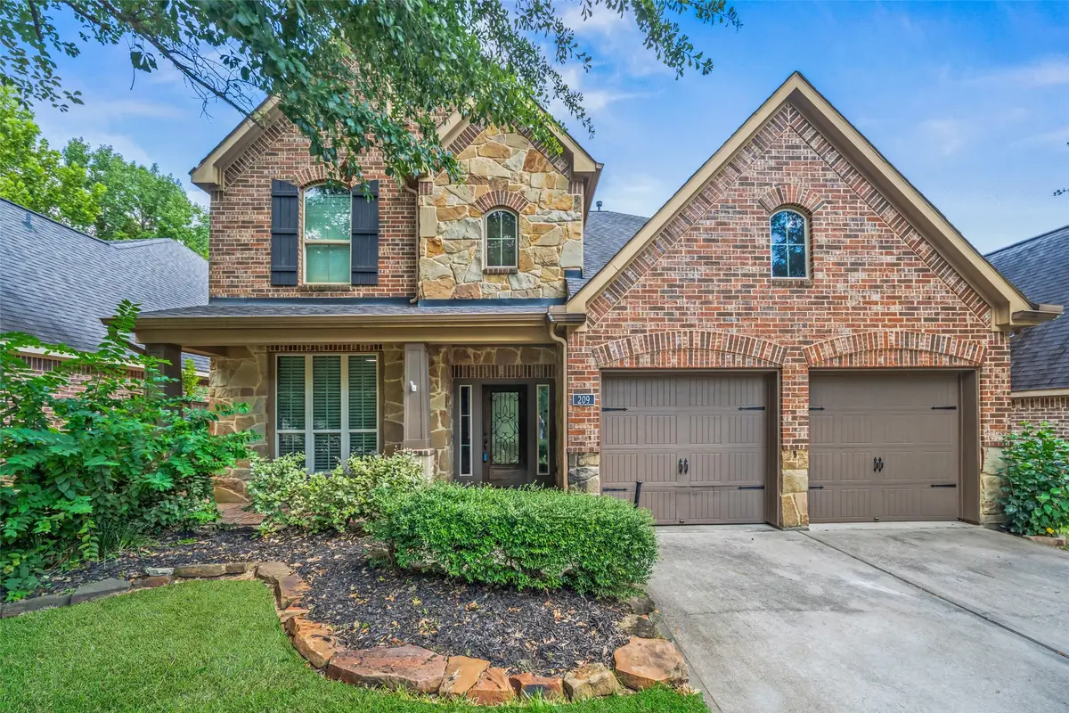 209 Forest Heights Lane, Montgomery, TX 77316 - Image #1