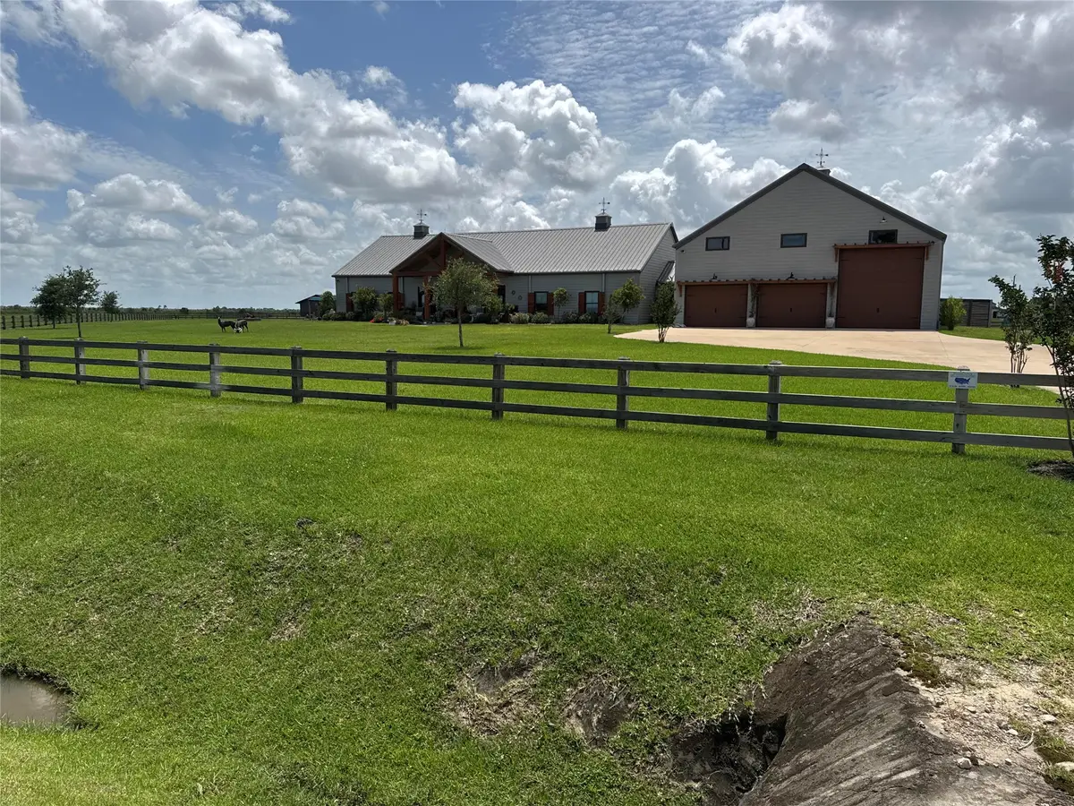 3890 S Pine Island Road, Beaumont, TX 77713 - #1