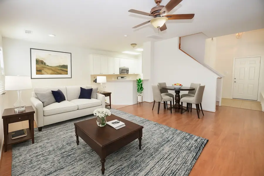 226 W Stedhill Loop, Conroe, TX 77384 - Image #2