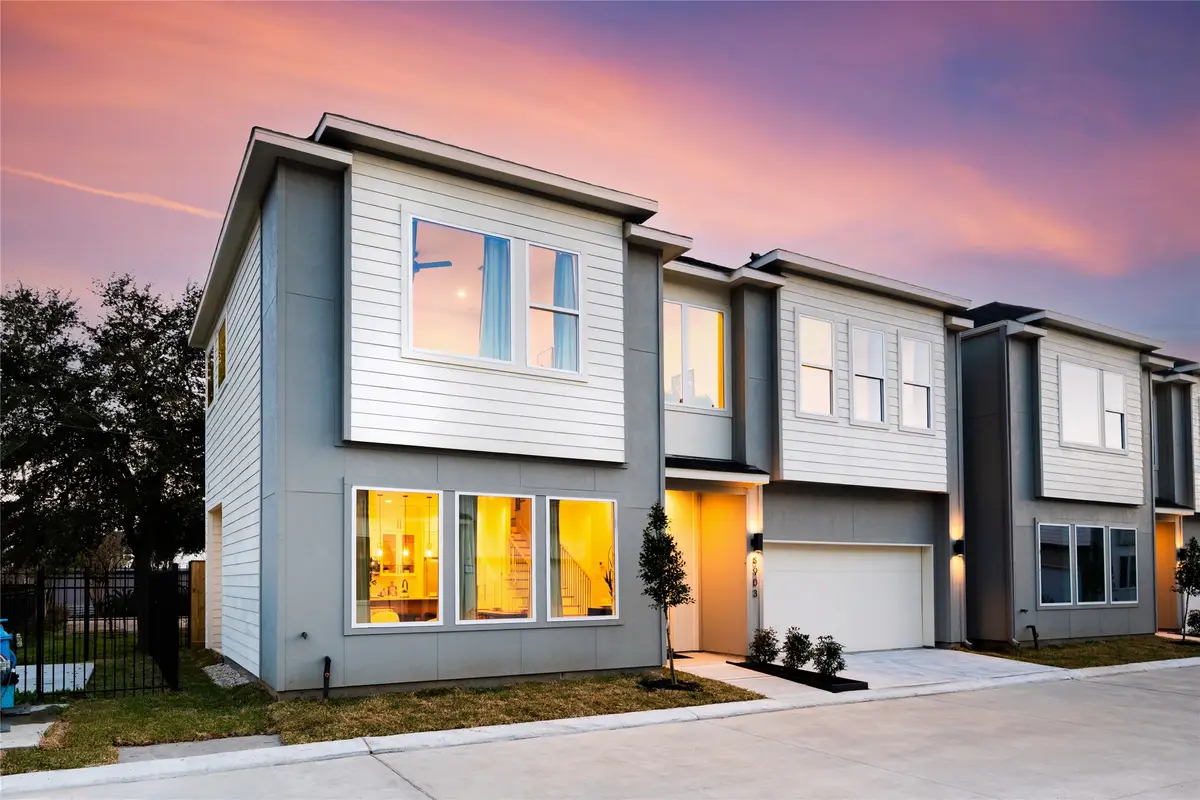 8913 Knoll Branch Dr Drive, Houston, TX 77080 - #1